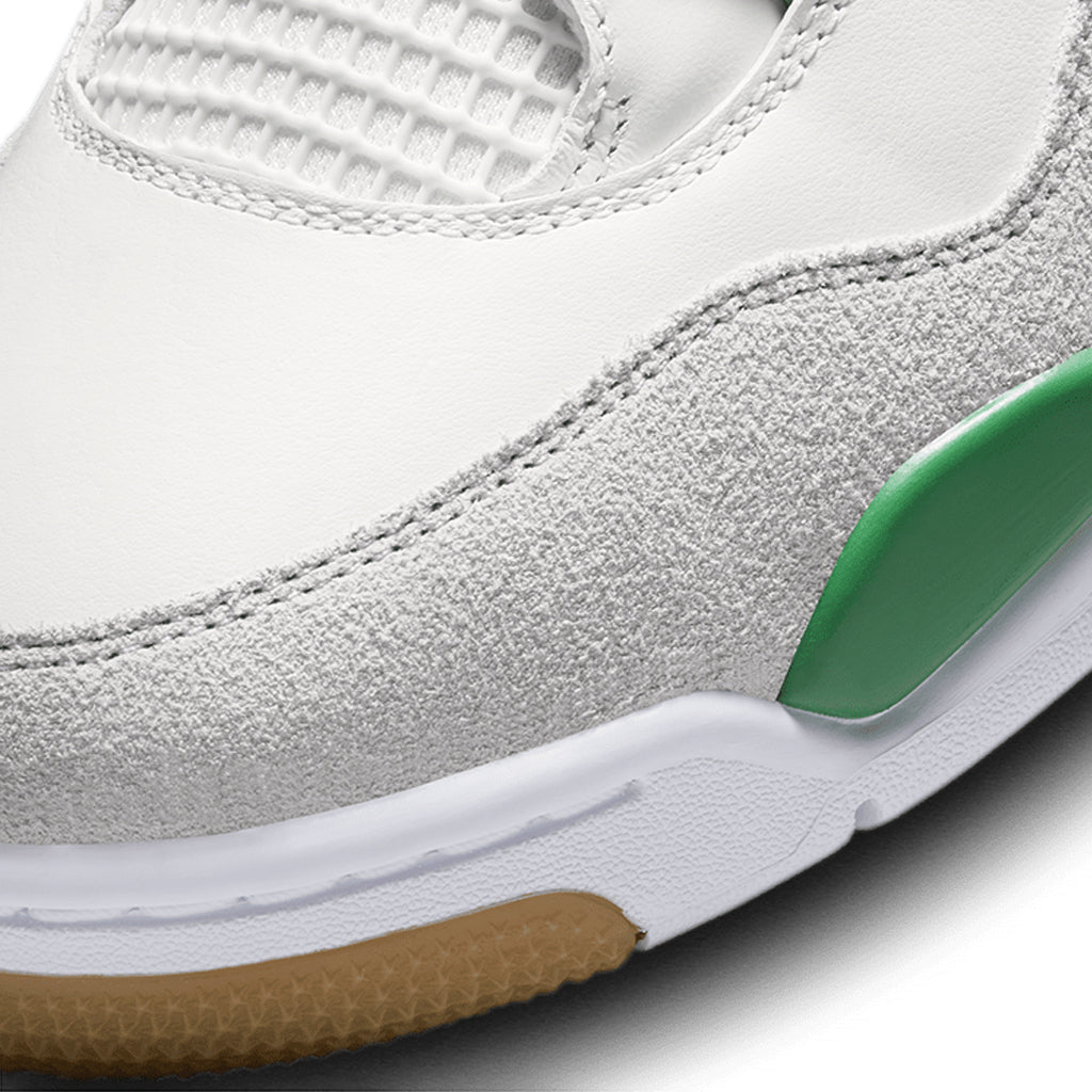 Jordan 4 SB Pine Green