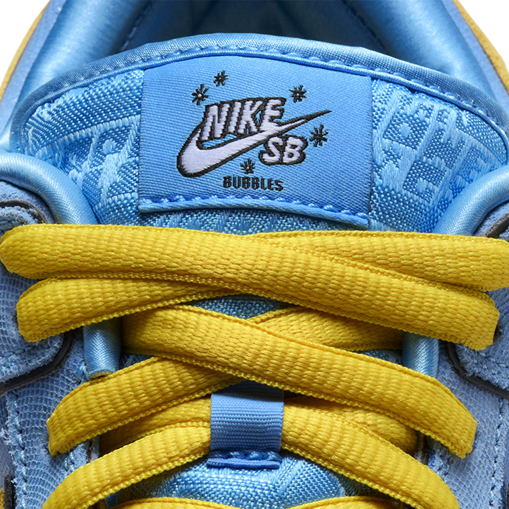 Nike Dunk SB Pro x Powerpuff Girls "Bubbles"